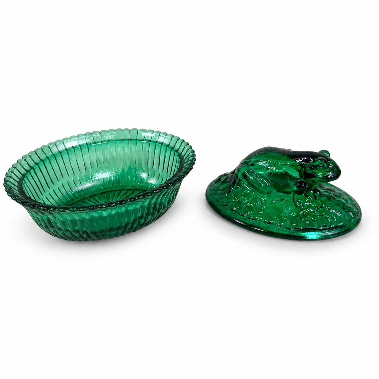 Rare Boyd Glass frog covered dish collectible