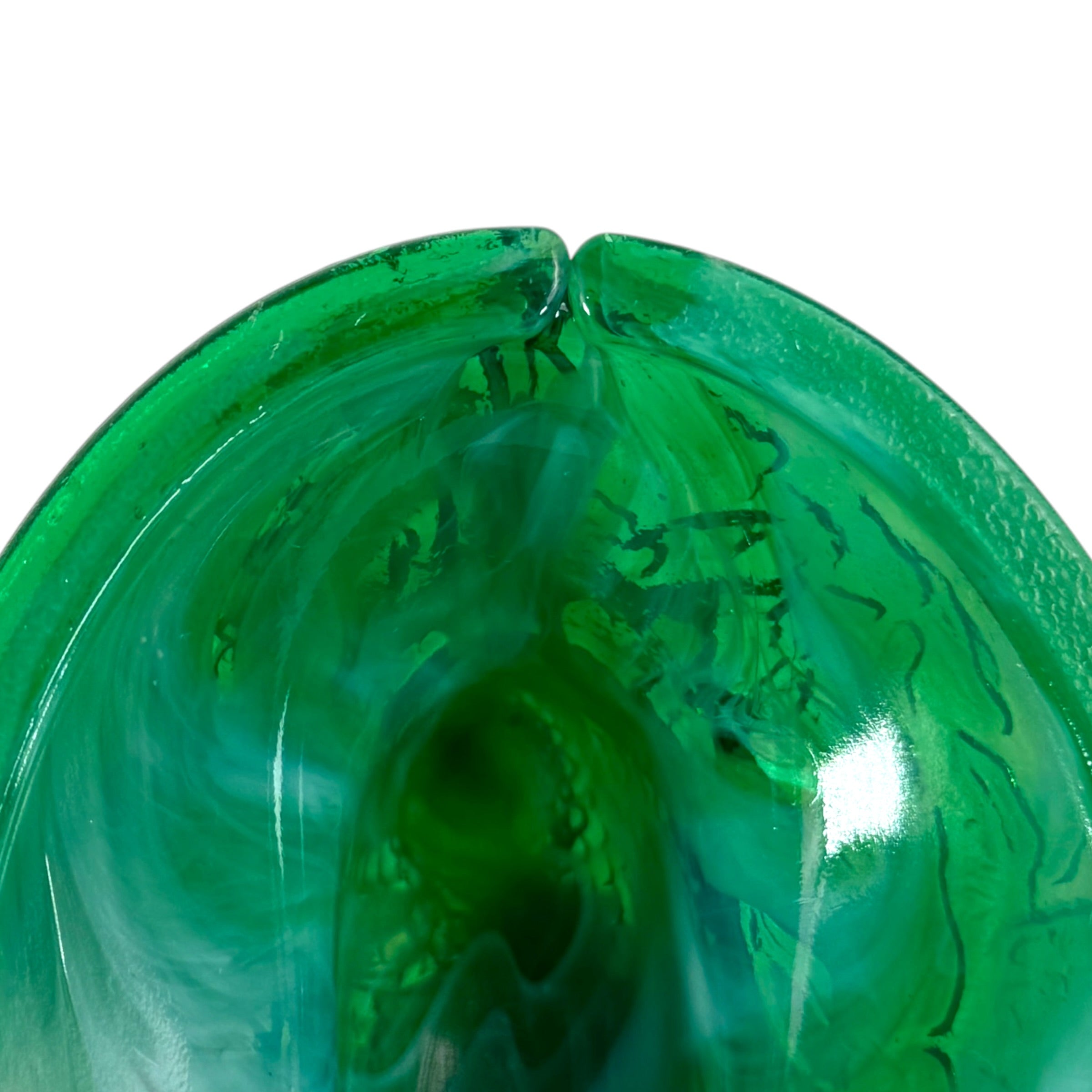 Vintage Summit marbled green and white bird on nest