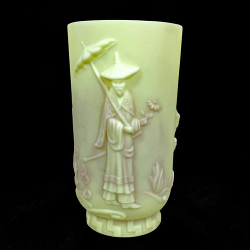 Fenton Burmese Mandarin uranium glow vase