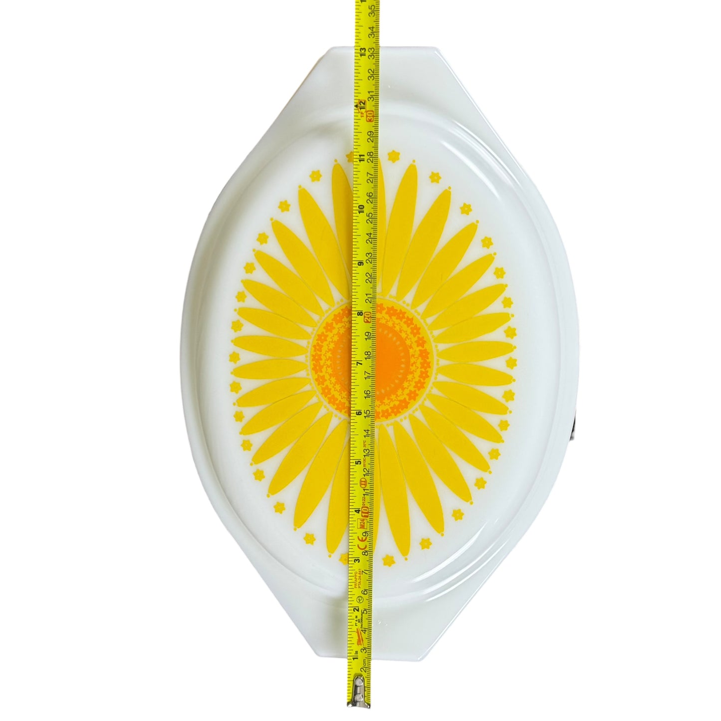 Vintage Pyrex Daisy Yellow Sunflower Casserole Dish with Lid – 1970s Mid Century Kitchen Collectible