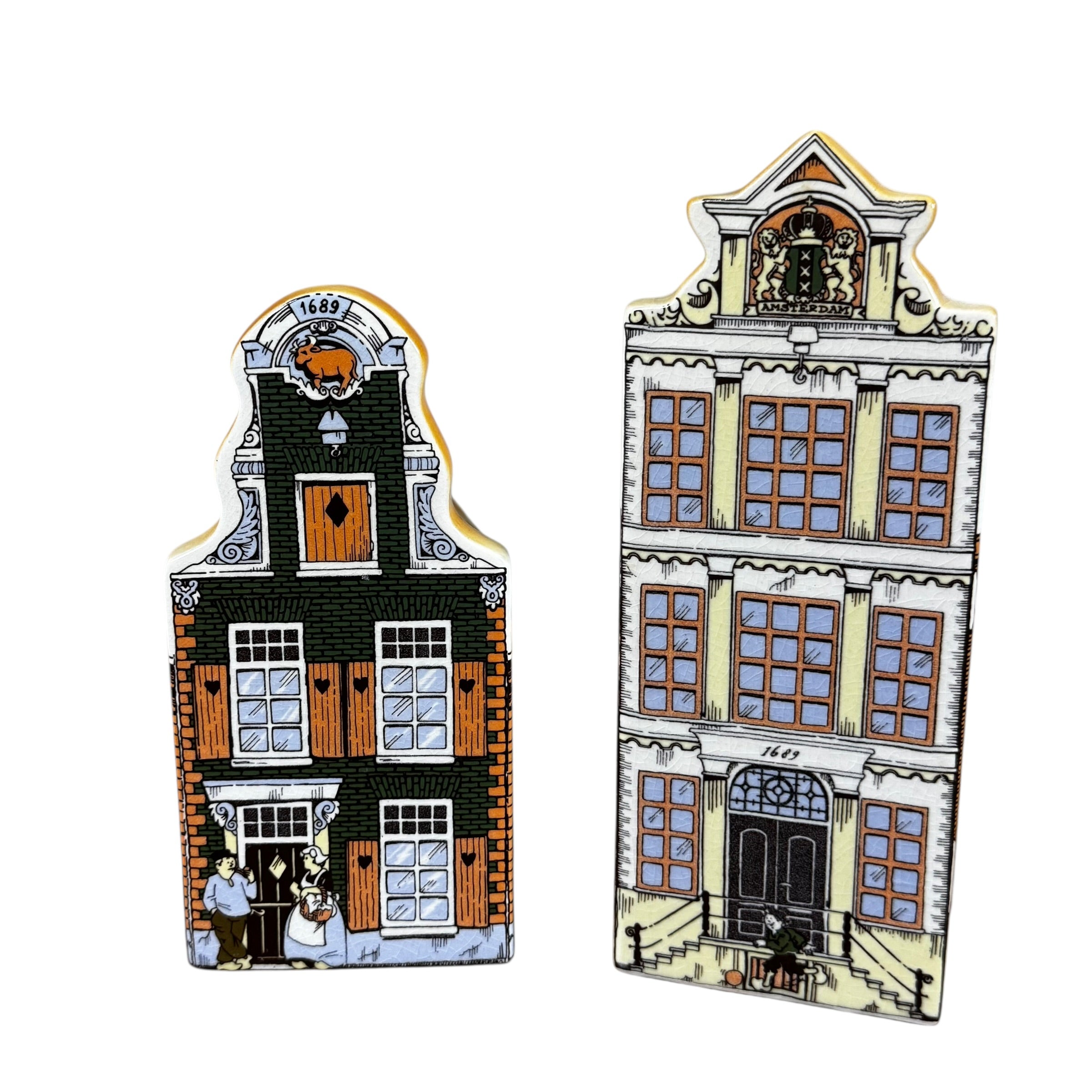 Vintage polychrome Delft houses architectural shelf decor