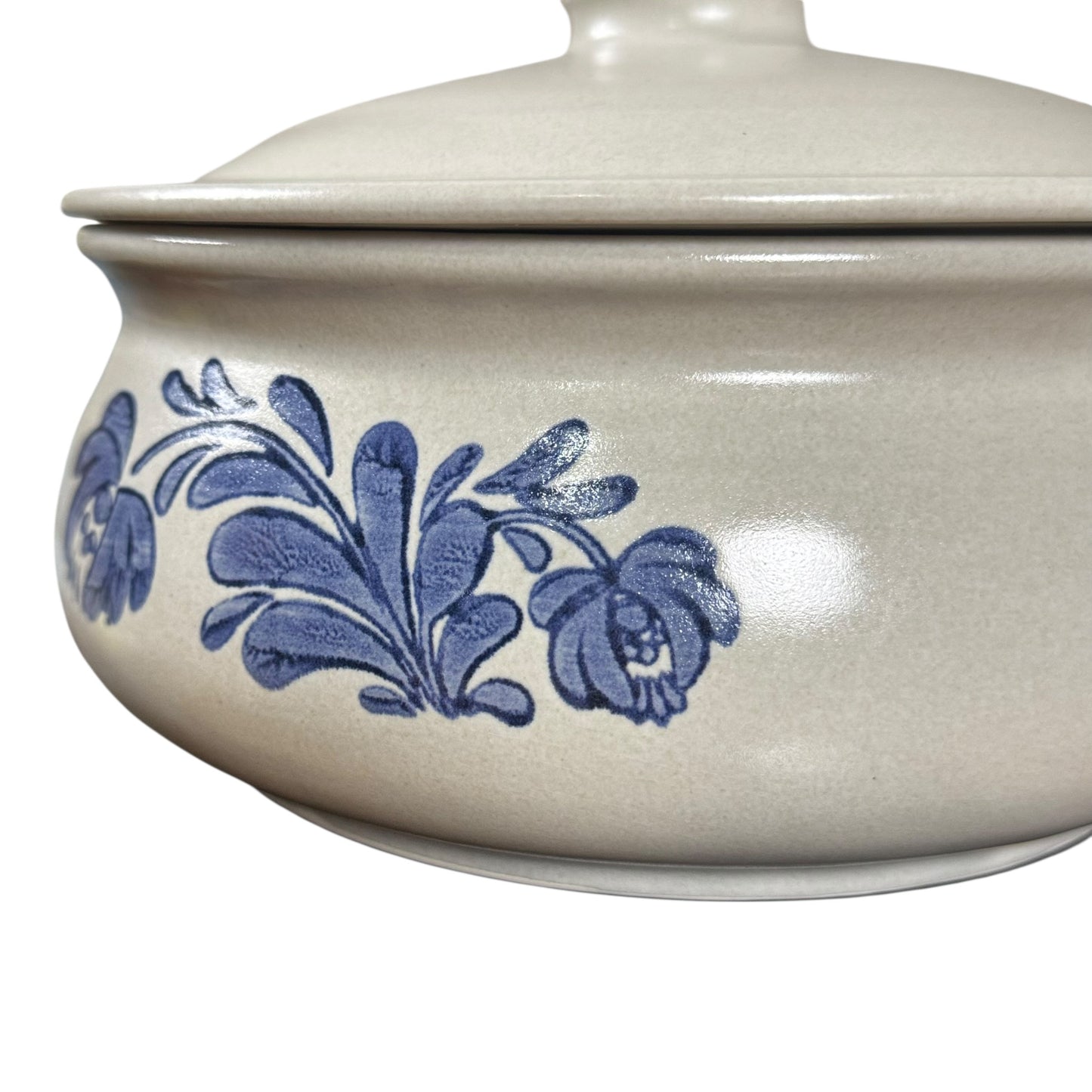 Farmhouse kitchen Pfaltzgraff blue floral bakeware