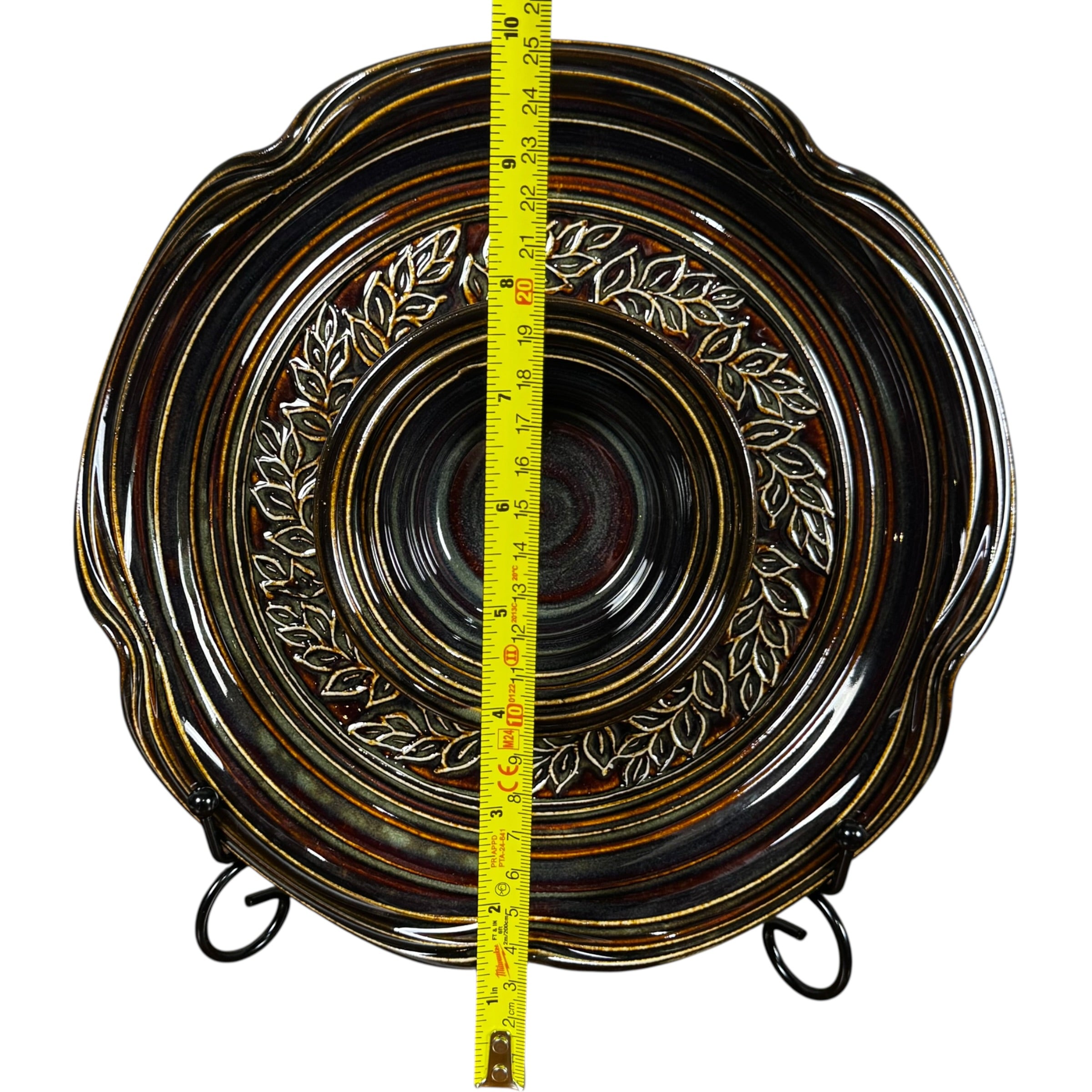 Robert Fishman Studio Pottery Chip & Dip Set – Hand Thrown Ceramic with Etched Leaf Motif