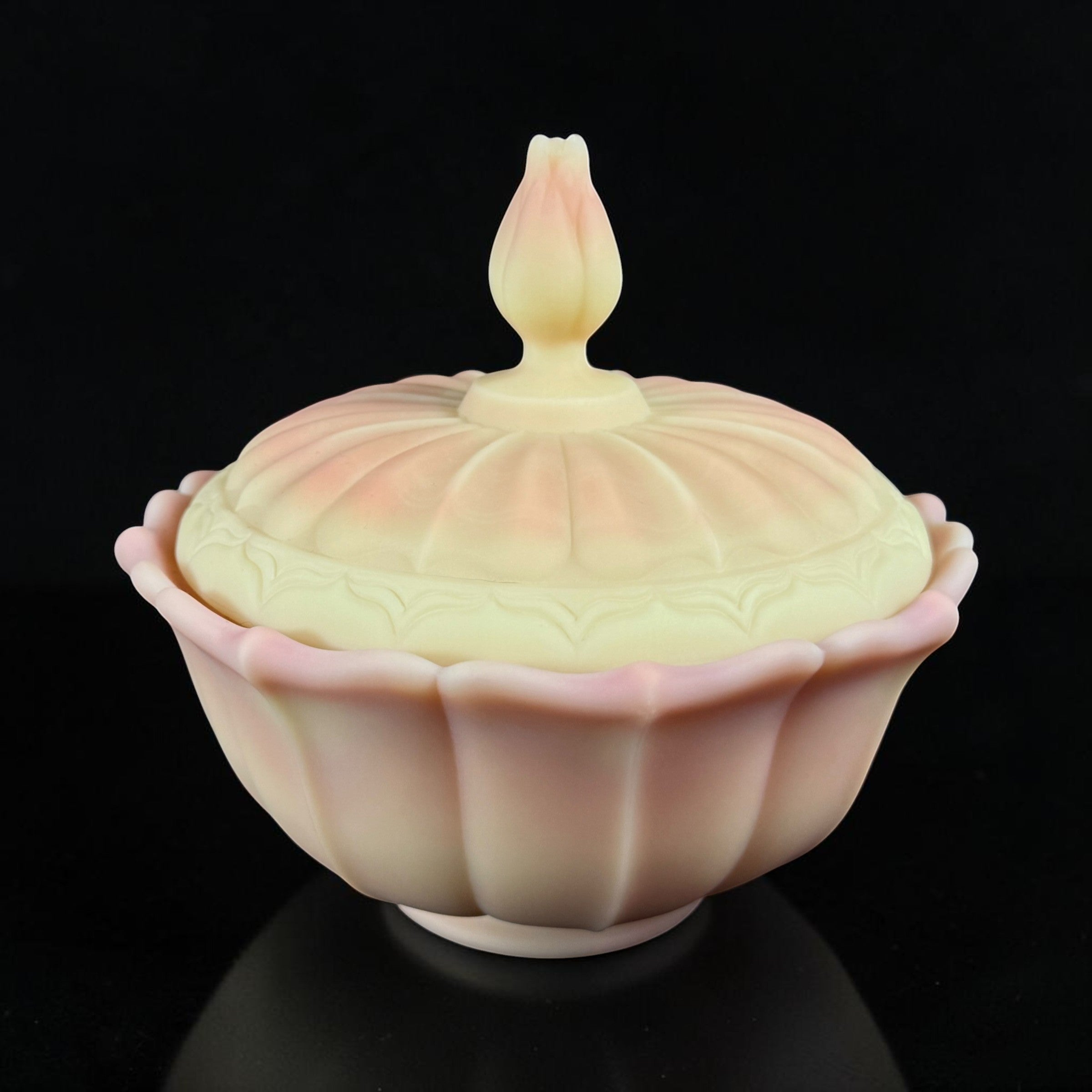 Fenton – Trendy Treasures Vintage Co.