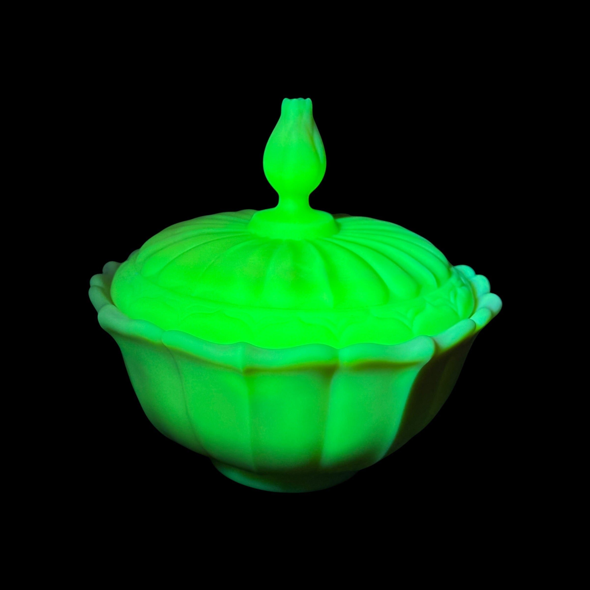 Authentic Fenton Burmese covered dish with tulip finial