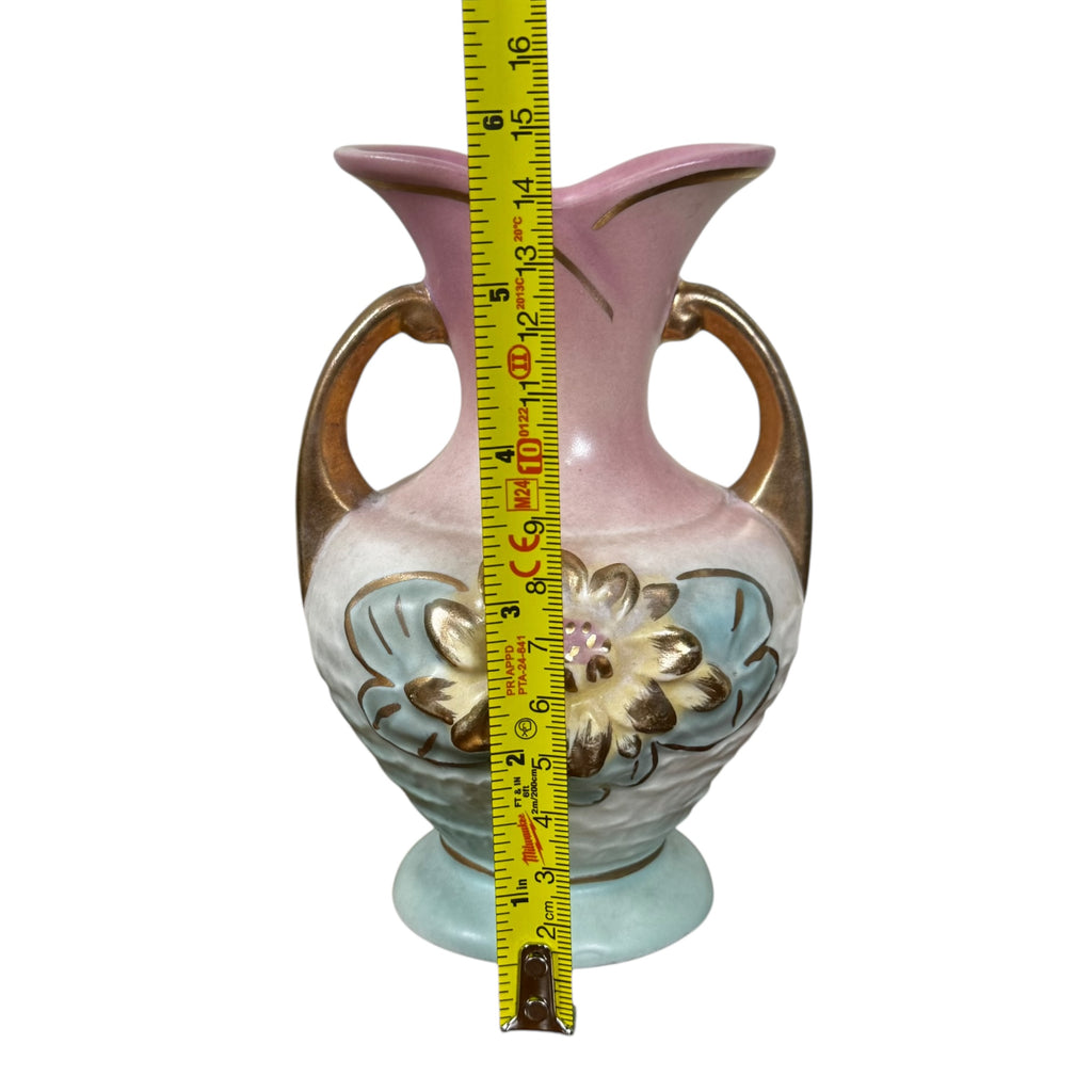 Vintage Hull Water Lily pottery vase