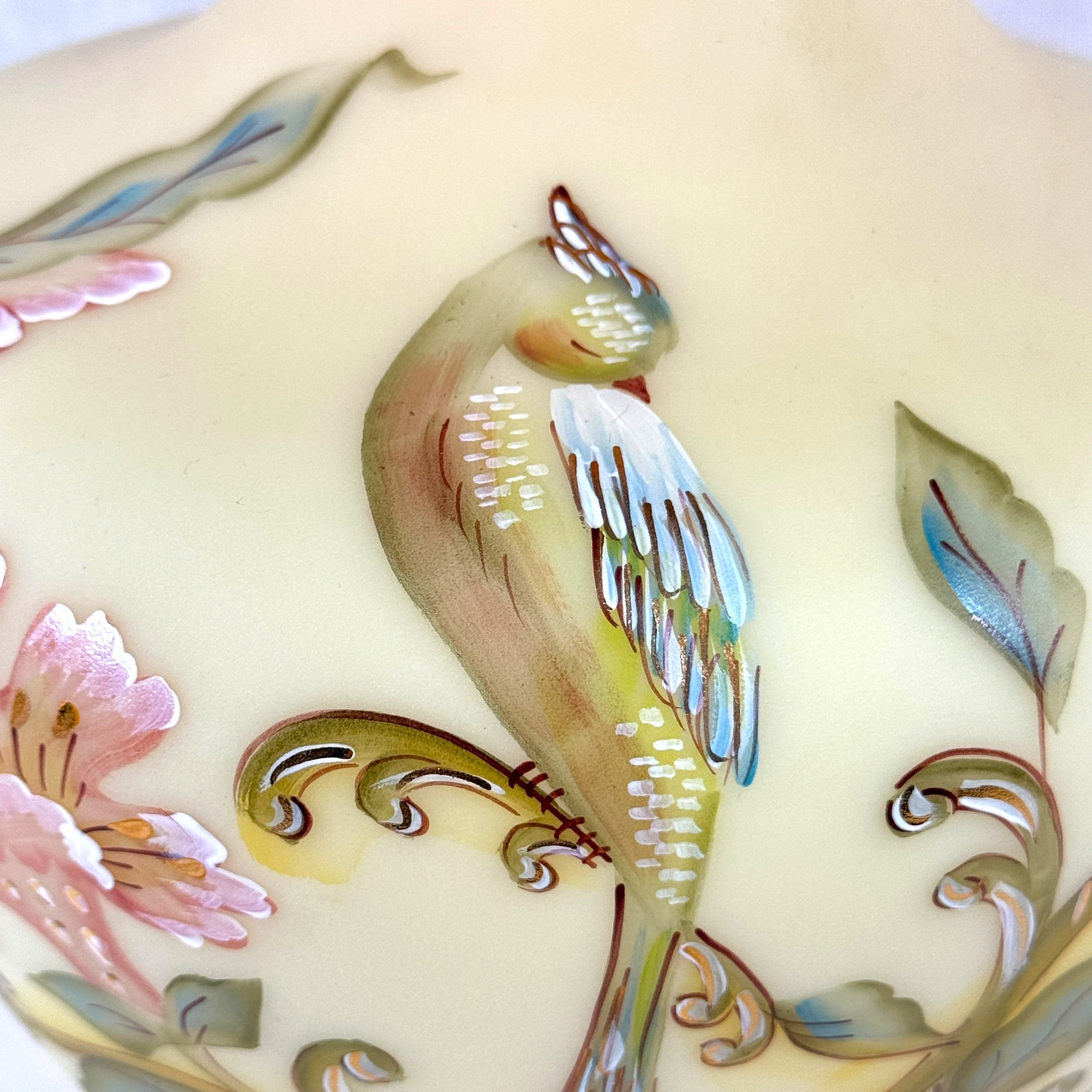 Fenton Vases & Pitchers – Trendy Treasures Vintage Co.