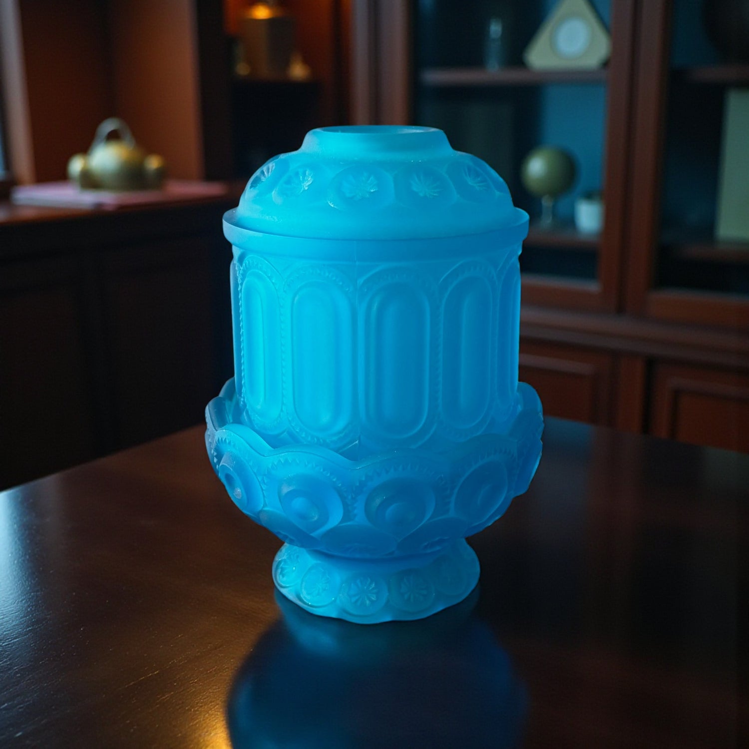 L.E. Smith satin blue Moon and Star fairy lamp